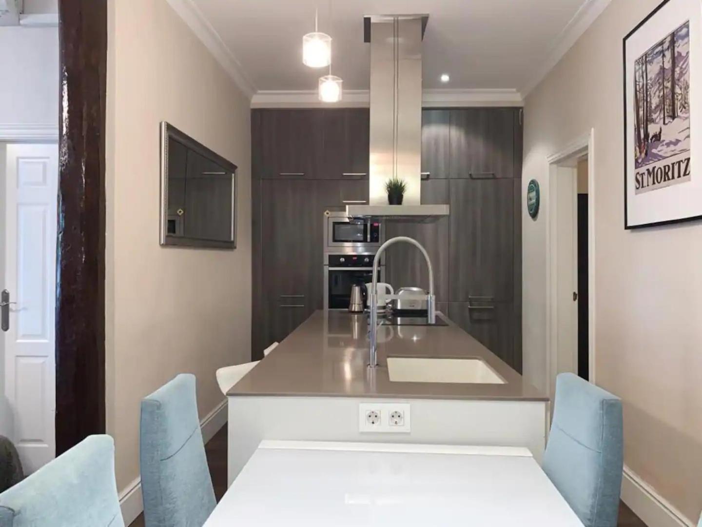 Apartamento Atocha Madrid Centro Ave Muy Grande Luaran gambar